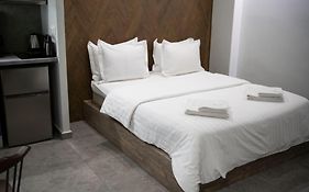 Rooster Suites